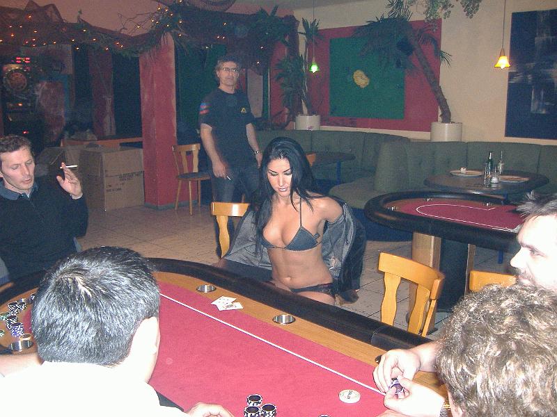 strip poker disco girls_0000007.JPG